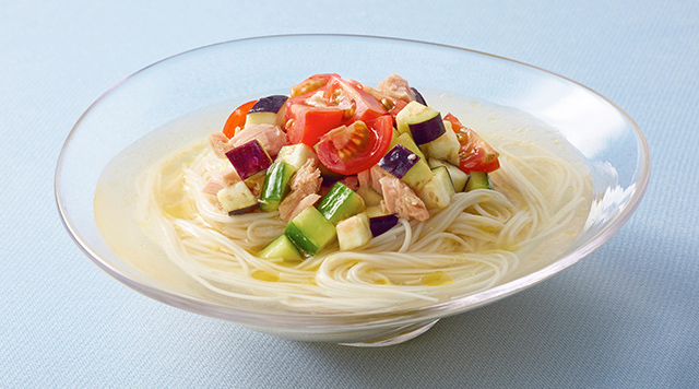 彩り野菜の鶏だしそうめん