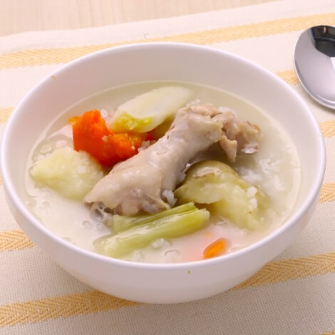 炊飯器で簡単！参鶏湯風ほろほろ煮込み