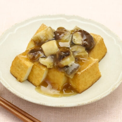 だし香る♪厚揚げのきのこあんかけ