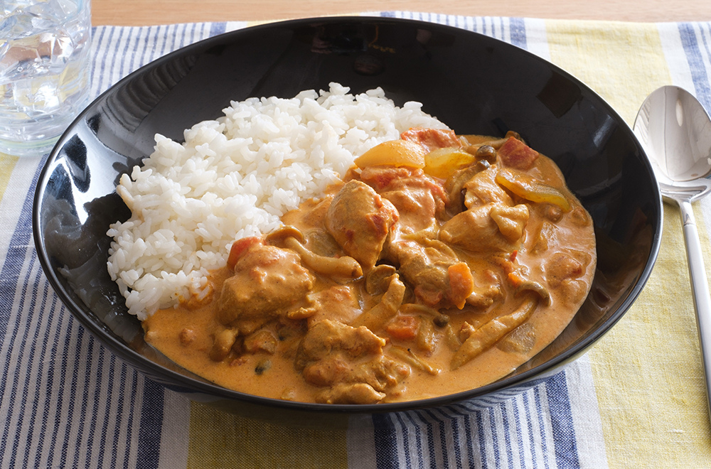 こくのバターチキンカレーのレシピ 作り方 レシピ大百科 レシピ 料理 味の素パーク 鶏もも肉やご飯を使った料理