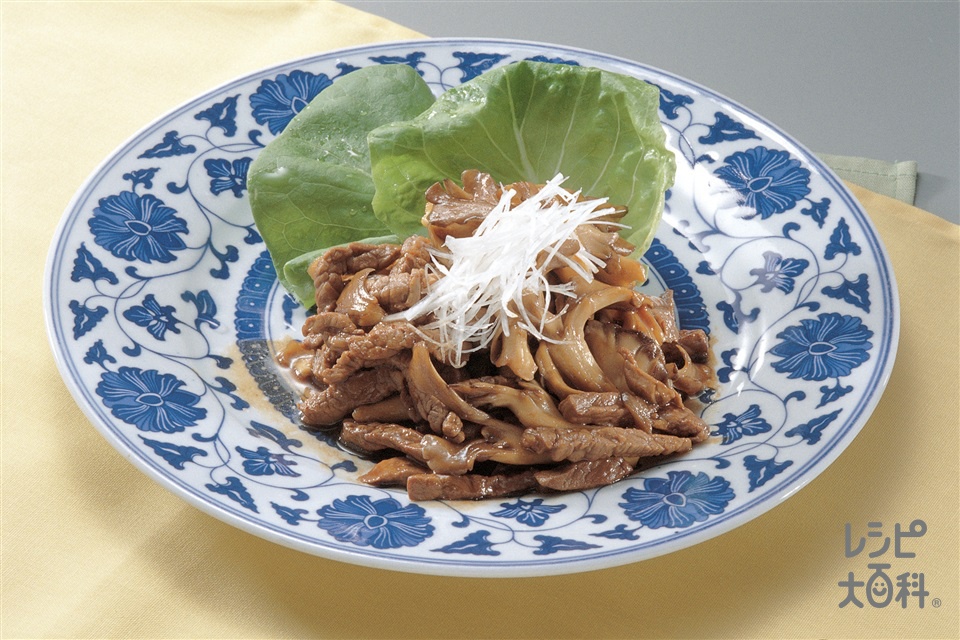 まいたけと牛肉の甜麺醤炒め(牛もも薄切り肉+まいたけを使ったレシピ)