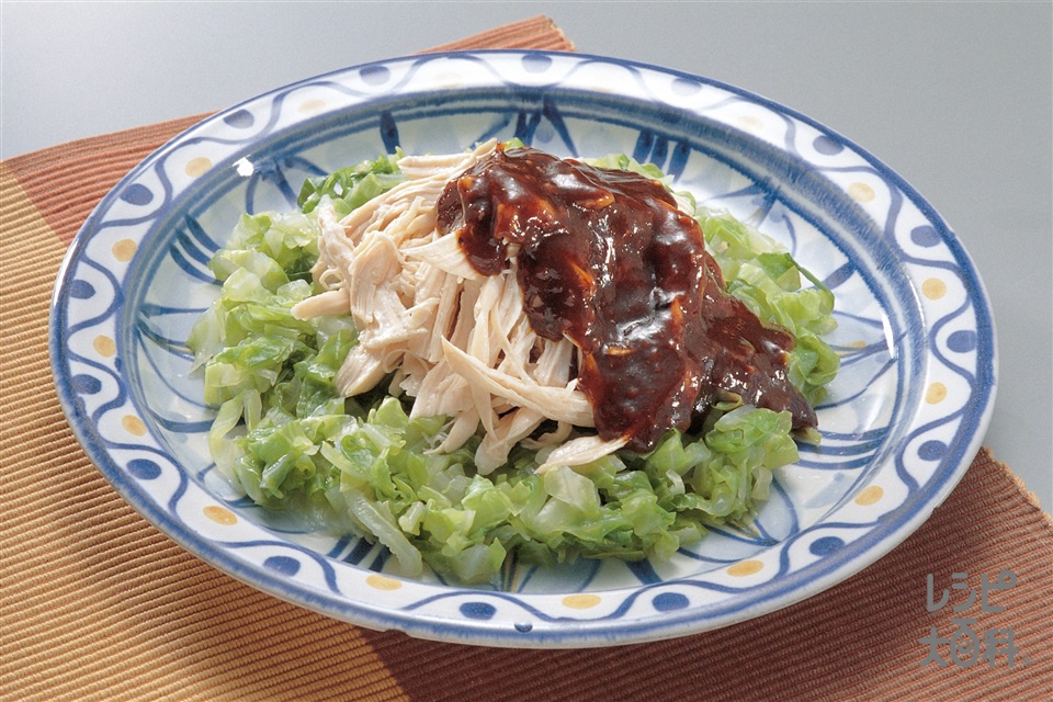 鶏肉とキャベツの豆チソース