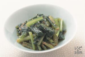 小松菜のごまあえ