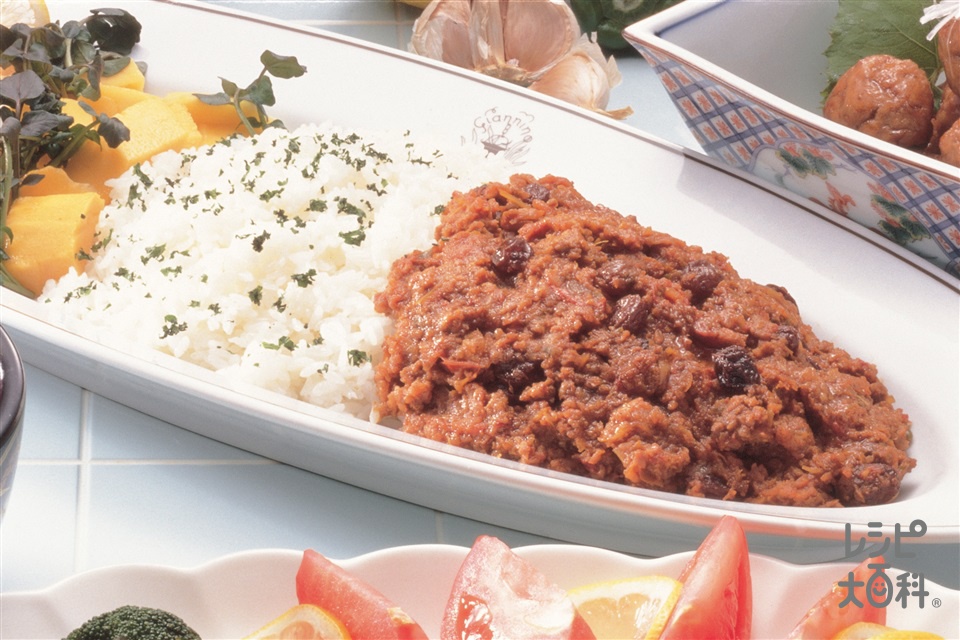 ビーフコンソメで作るドライカレー