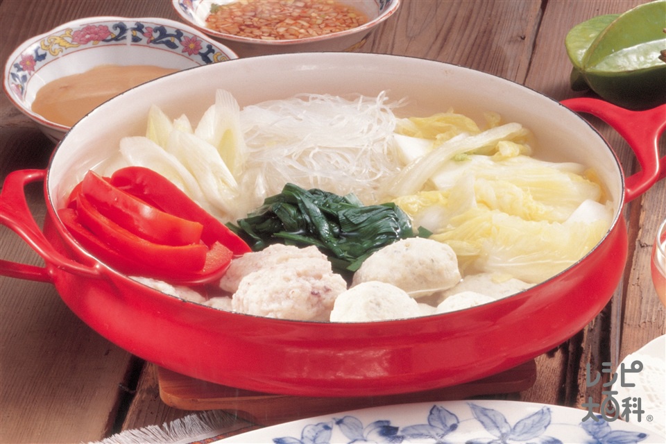 タイしゃぶ風鍋(白菜+パプリカ(赤)を使ったレシピ)