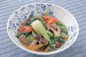 チンゲン菜としめじの梅煮