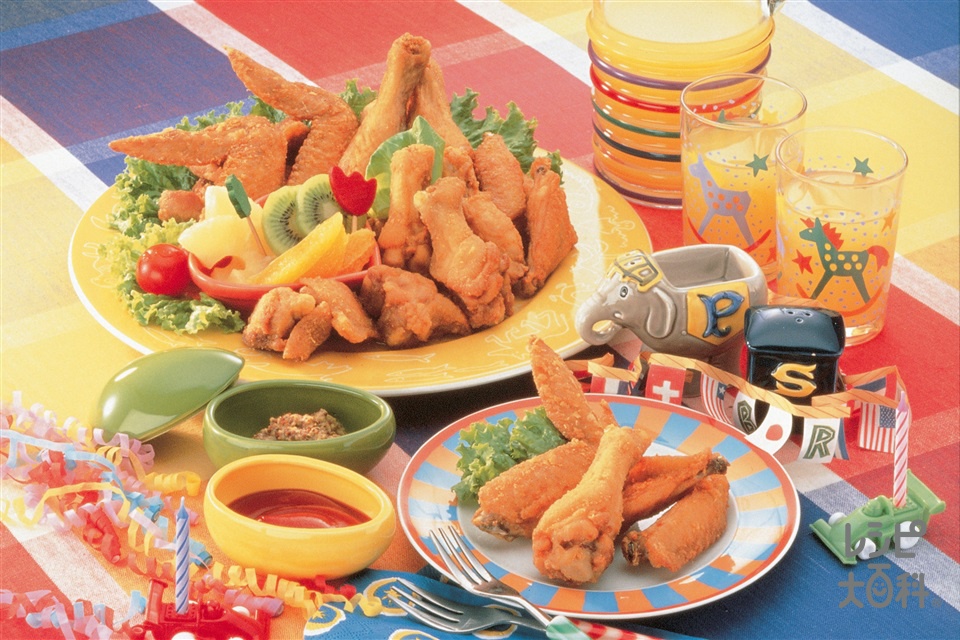 パーティー から揚げの盛り合わせのレシピ 作り方 レシピ大百科 レシピ 料理 味の素パーク 鶏手羽先や鶏もも肉を使った料理