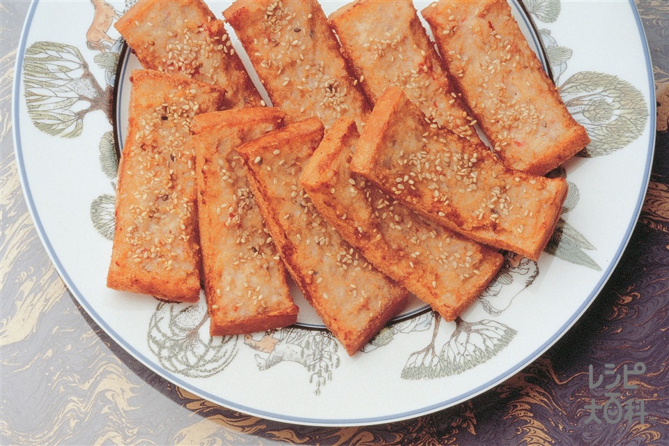 鶏ひき肉のパン揚げ(鶏ひき肉+食パン8枚切りを使ったレシピ)