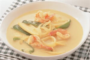 鶏肉とかぼちゃのココナッツミルクスープのレシピ 作り方 レシピ大百科 レシピ 料理 味の素パーク 鶏むね肉やココナッツミルクを使った料理 鶏肉とかぼちゃのココナッツミルクスープのレシピ 作り方 レシピ大百科 レシピ 料理 味の素パーク 鶏むね肉やココナッツミルクを使った料理