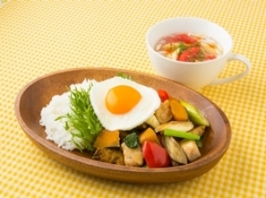 【おしゃれカフェメニュー】 お洒落なカラフル野菜のワンプレートメニュー! (ベジバーン考案)
