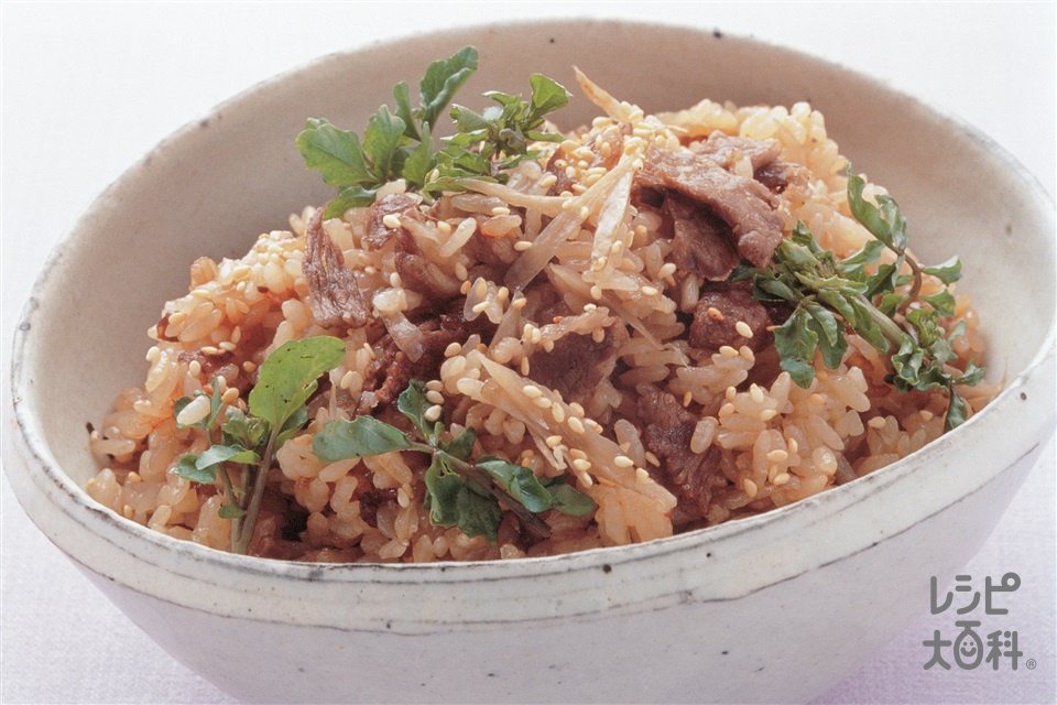 新ごぼうと牛肉の和風ピラフ(米+牛切り落とし肉を使ったレシピ)