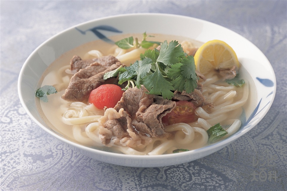 ベトナム風牛肉麺(牛もも薄切り肉+冷凍うどんを使ったレシピ)