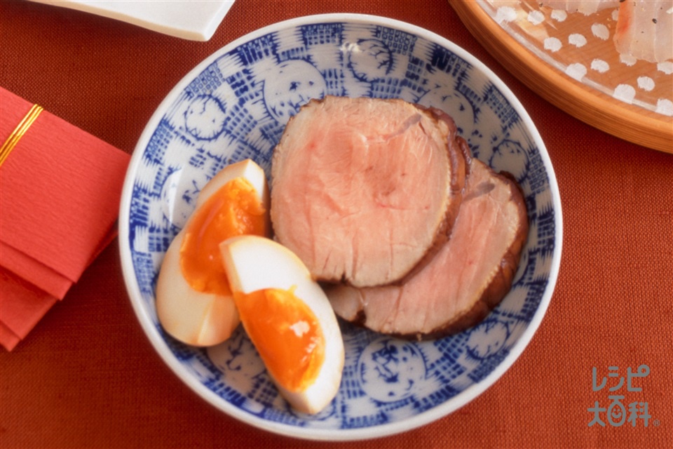 豚肉と卵のゆずしょうゆ漬け(豚もも赤身かたまり肉+卵を使ったレシピ)