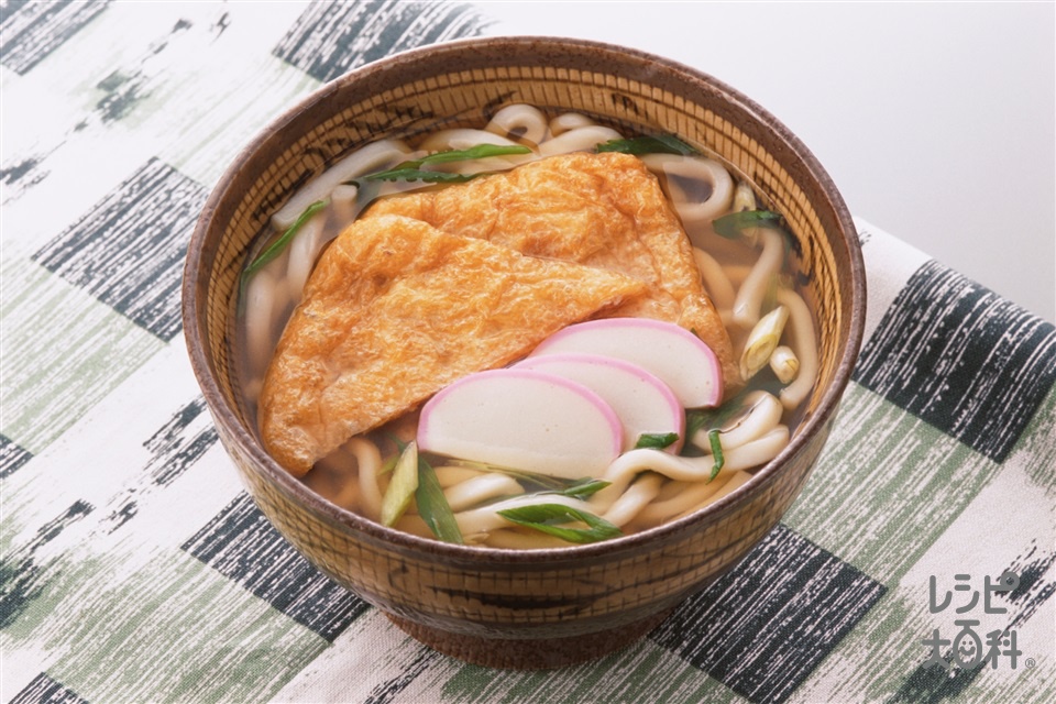 かまぼこ入りきつねうどんのレシピ 作り方 レシピ大百科 レシピ 料理 味の素パーク うどんやかまぼこ 薄切り を使った料理