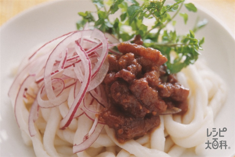 肉みそうどん(豚バラかたまり肉+ゆでうどんを使ったレシピ)