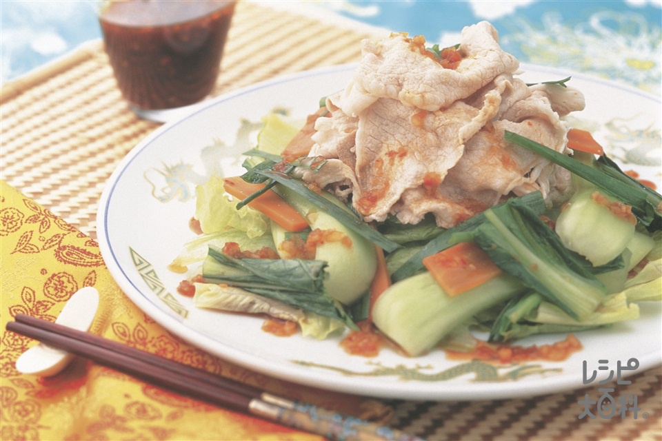 にらとチンゲン菜の豚しゃぶサラダ(豚ロースしゃぶしゃぶ肉+にらを使ったレシピ)