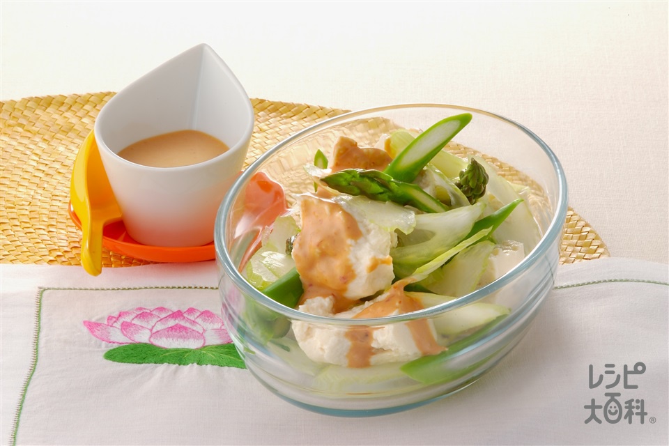 豆腐とセロリの中華マヨサラダ(木綿豆腐+グリーンアスパラガスを使ったレシピ)