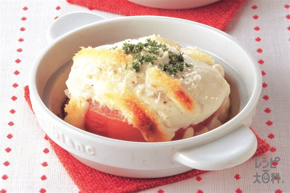 トマトとチーズ、マヨネーズのオーブン焼き(トマト+モッツァレラチーズを使ったレシピ)