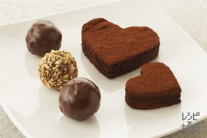 チョコレート＆ボールケーキ