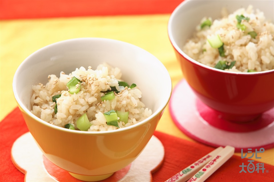 帆立風味のあっさり混ぜごはん(冷やご飯+小松菜を使ったレシピ)