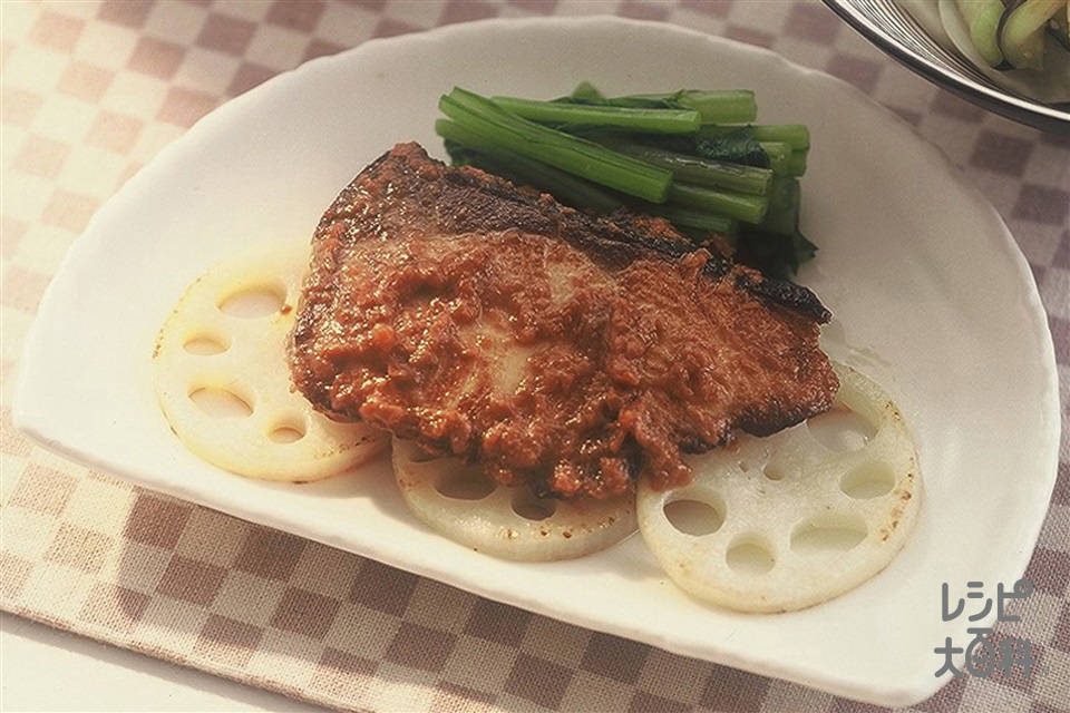 ぶりの梅風味照り焼き