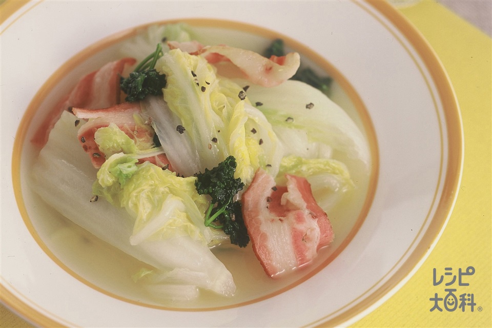 白菜とベーコンのスープ蒸し煮(白菜+ベーコンを使ったレシピ)
