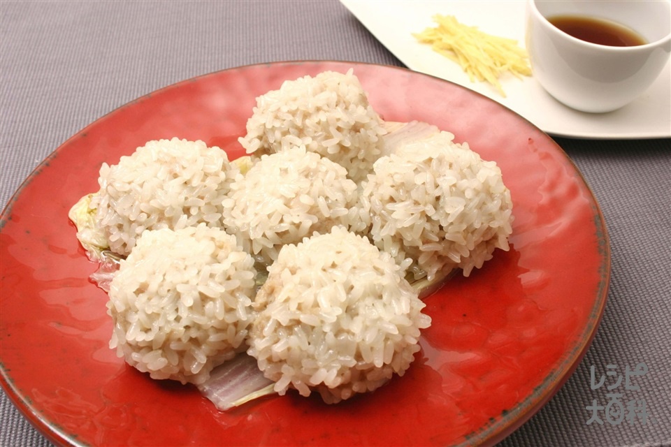 れんこんと豚肉の蒸しだんご