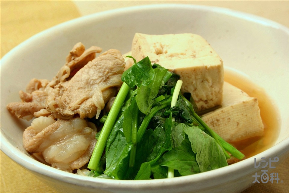 肉豆腐とせりの煮物(豚薄切り肉+木綿豆腐を使ったレシピ)