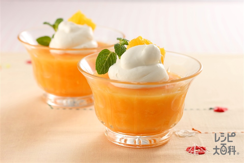 オレンジとにんじんのゼリー(オレンジ+オレンジ100％ジュースを使ったレシピ)