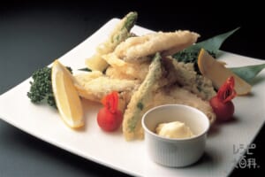 魚と野菜のレース揚げ