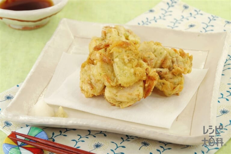 たけのこと桜えびのかき揚げのレシピ 作り方 味の素パーク の料理 レシピサイト レシピ大百科 ゆでたけのこや天ぷら粉を使った料理