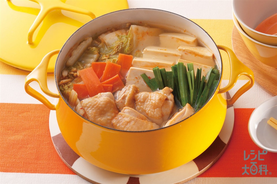 水炊き中華鍋(鶏もも肉+白菜を使ったレシピ)