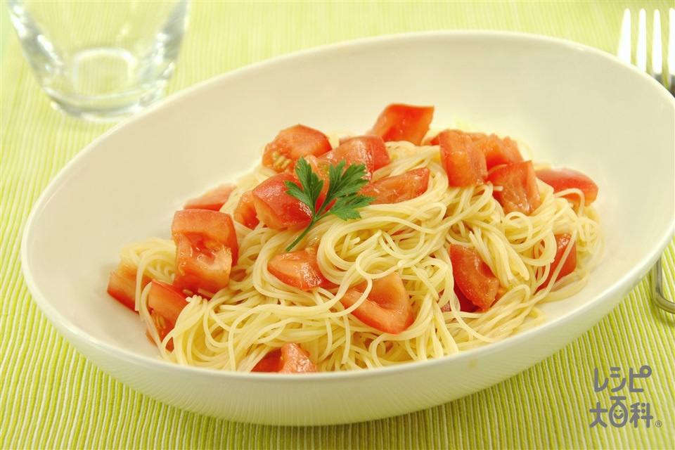 トマトの冷製パスタ(スパゲッティ+トマトを使ったレシピ)