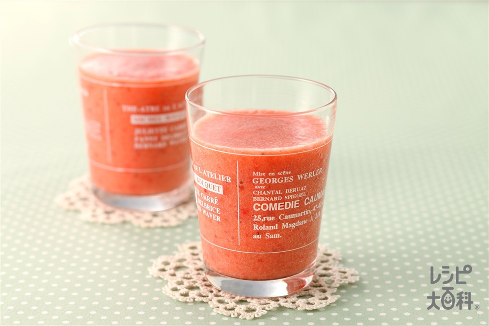 赤いジュース(いちご+トマトを使ったレシピ)