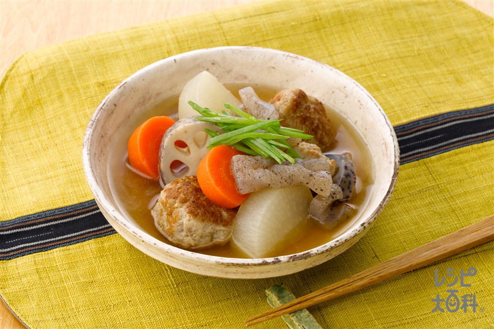 根菜と鶏だんごのふくめ煮(大根+鶏ひき肉を使ったレシピ)