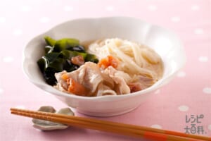 梅とワカメと豚肉の温麺
