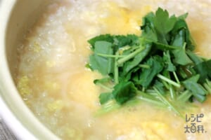 鍋の〆　三つ葉と卵の雑炊