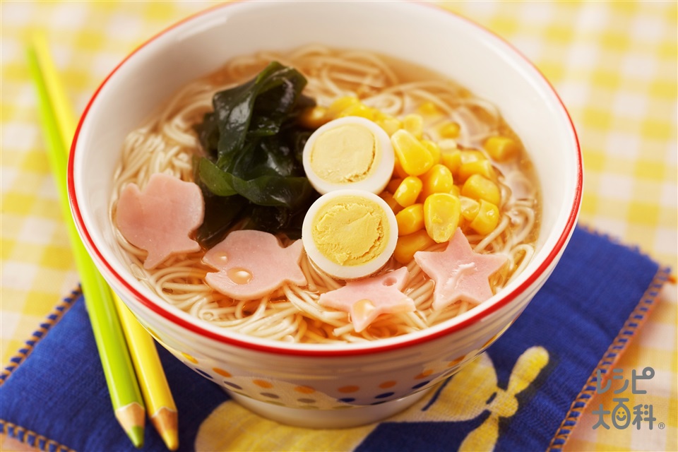 ラーメン風にゅう麺(そうめん+乾燥カットわかめを使ったレシピ)