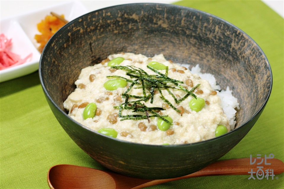 豆まめふわとろ丼