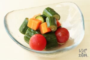 夏野菜のころころピクルス