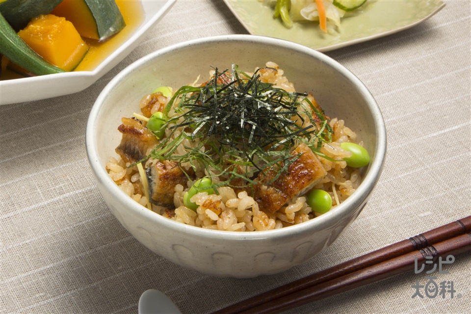 うなぎの炊き込みご飯(米+うなぎのかば焼きを使ったレシピ)
