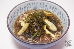 さんさそば(ひき昆布の煮物入りそば)~岩手~