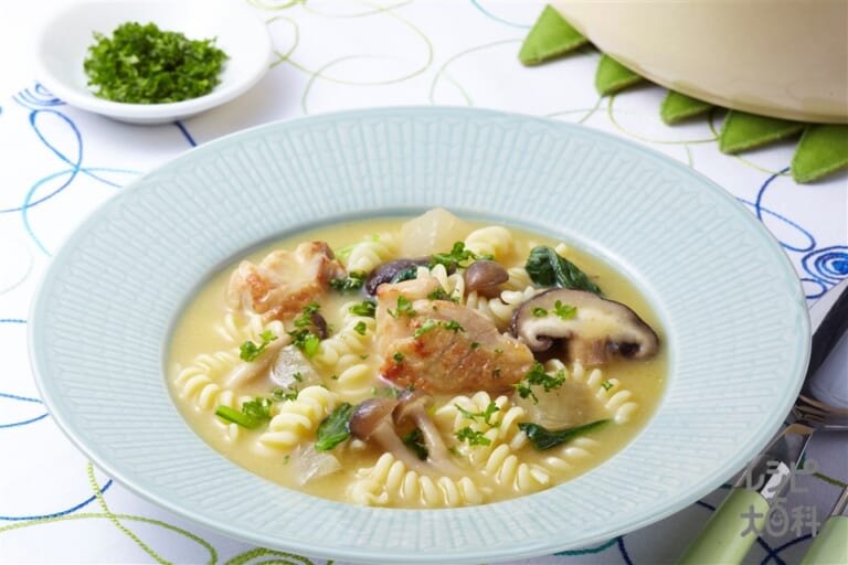 マカロニ スープ クノール カップスープ コーンクリームの人気レシピ 作り方 2件 味の素パーク の料理 レシピサイト レシピ大百科