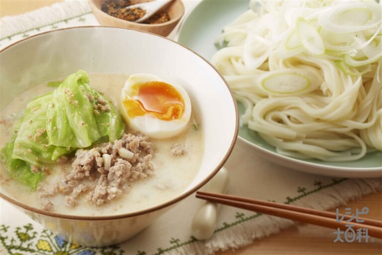 ひき肉とキャベツの白湯風つけうどん