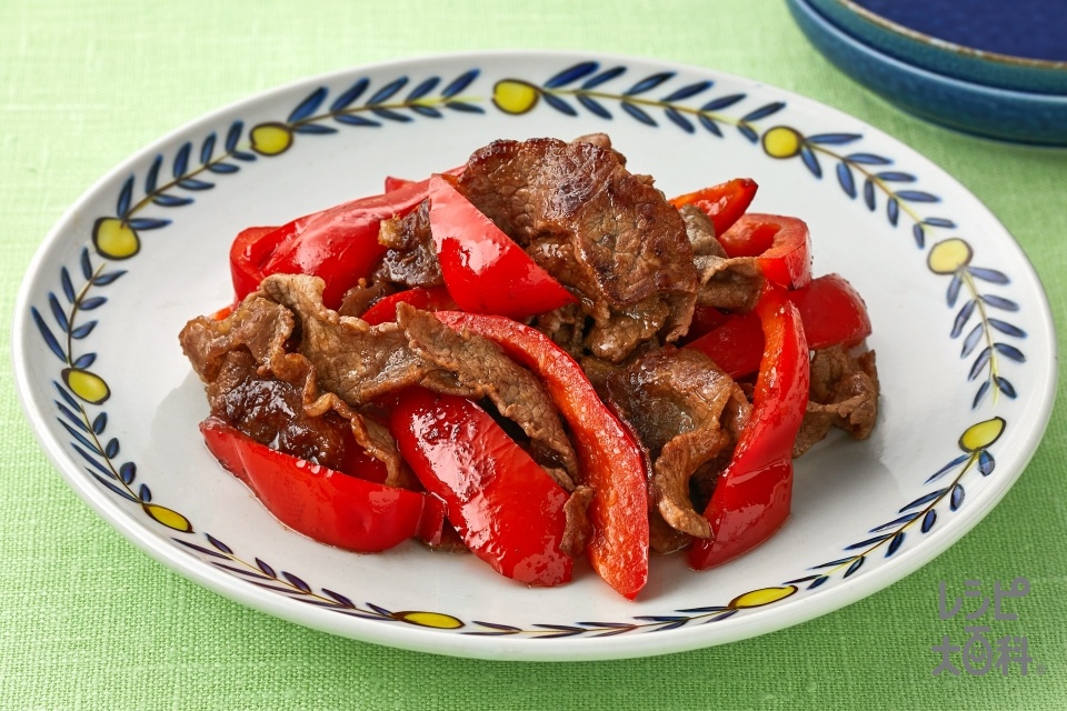 牛肉とパプリカのオイスター炒め(牛薄切り肉+パプリカ（赤）を使ったレシピ)
