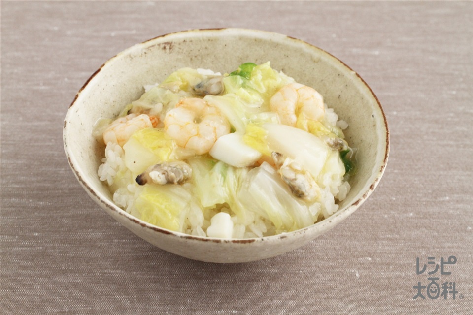 シーフードミックスで作る中華丼(白菜+ご飯を使ったレシピ)
