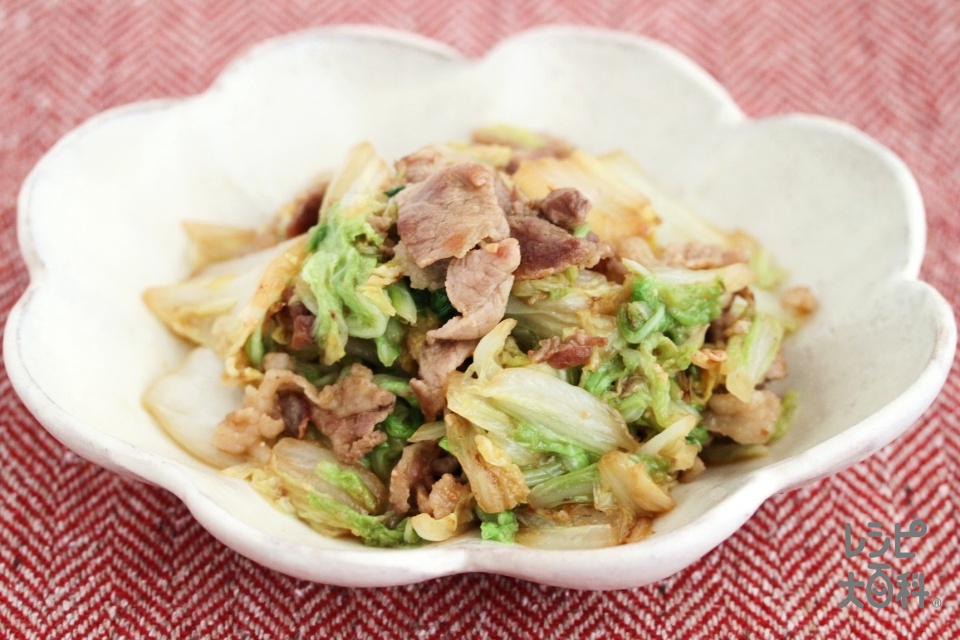 白菜と豚バラ肉の味噌炒め(豚バラ薄切り肉+白菜の葉を使ったレシピ)