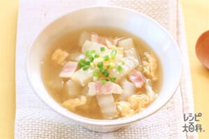 白菜と卵の和風スープ