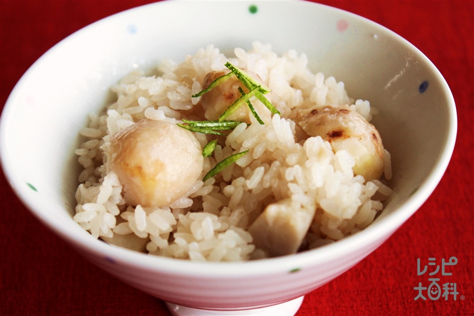 里芋の炊き込みご飯(米+里いもを使ったレシピ)