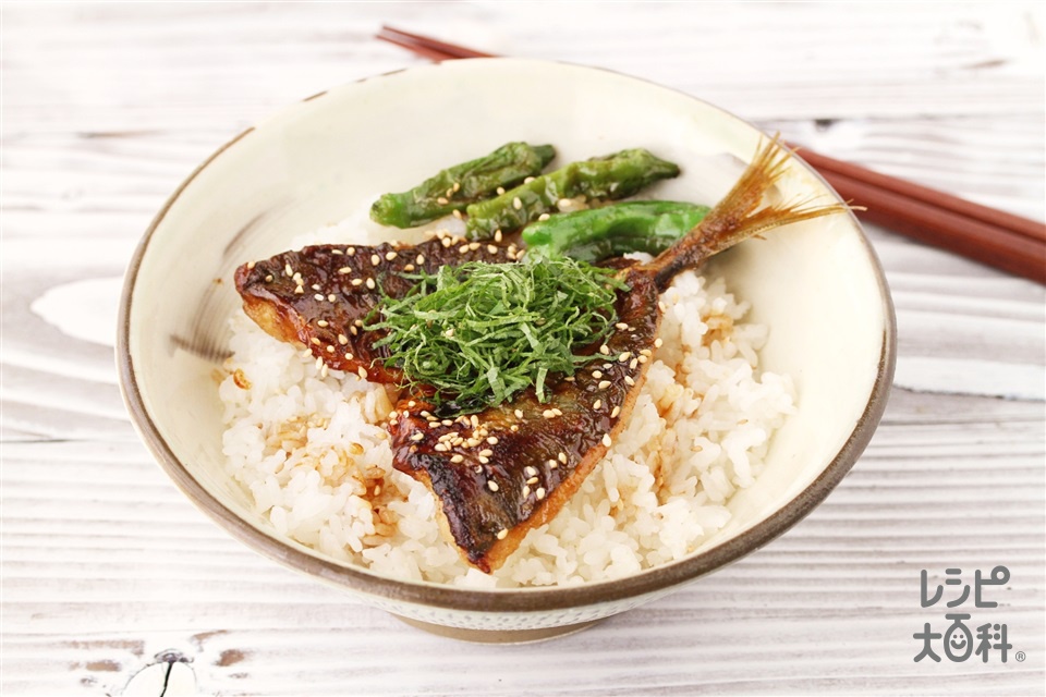 あじの蒲焼き丼(あじ（フライ用）+ご飯を使ったレシピ)